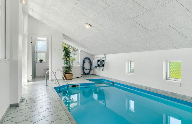 Casa de 4 quartos em Klitmøller com piscina privada e terraço - Foto 20