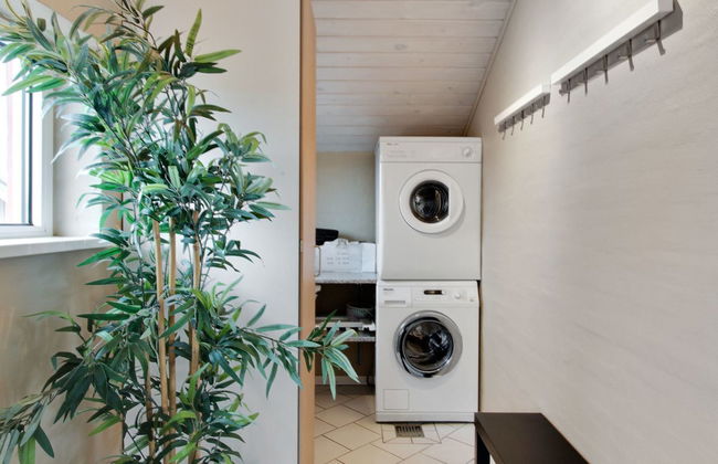 Casa de 4 quartos em Klitmøller com piscina privada e terraço - Foto 24