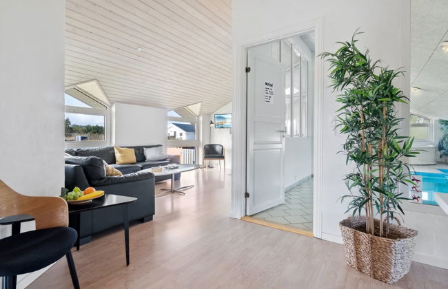 Casa de 4 quartos em Klitmøller com piscina privada e terraço - Foto 21