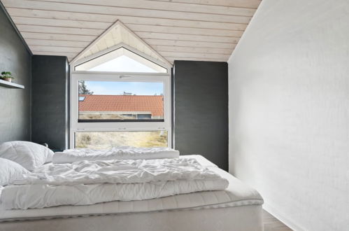 Foto 10 - Haus mit 4 Schlafzimmern in Klitmøller mit privater pool und terrasse