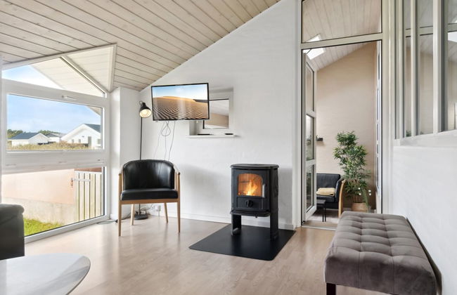 Casa de 4 quartos em Klitmøller com piscina privada e terraço - Foto 23