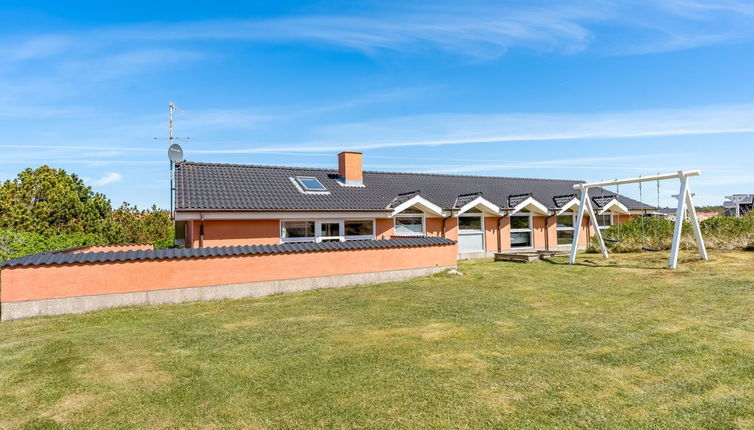 Photo 1 - Maison de 4 chambres à Klitmøller avec piscine privée et terrasse