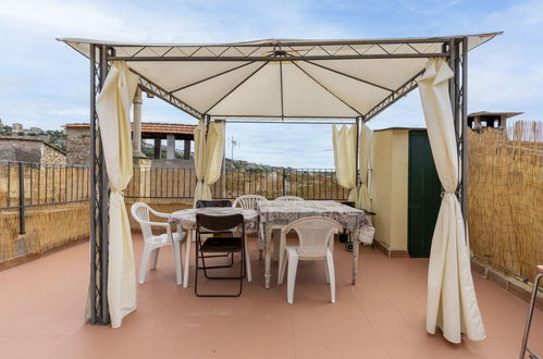 Photo 29 - Appartement de 2 chambres à Imperia avec terrasse et vues à la mer