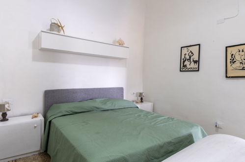 Foto 20 - Appartamento con 2 camere da letto a Imperia con terrazza