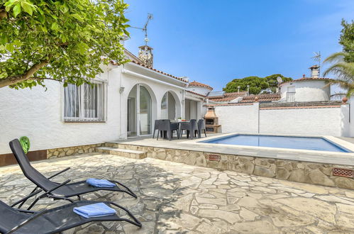 Foto 25 - Casa con 3 camere da letto a Castelló d'Empúries con piscina privata e vista mare