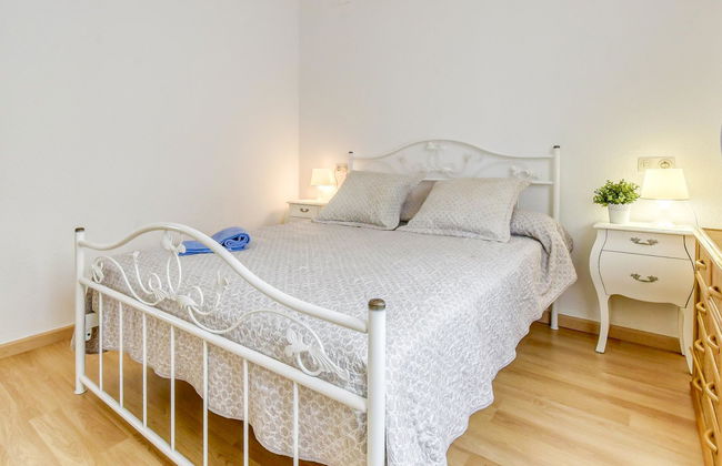 Casa de 4 quartos em Castelló d'Empúries com piscina privada e jardim - Foto 12