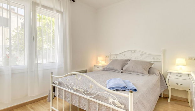 Casa de 4 quartos em Castelló d'Empúries com piscina privada e jardim - Foto 5