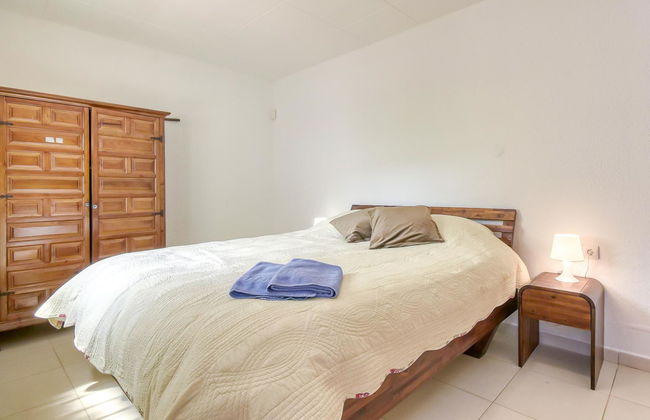 Casa de 4 quartos em Castelló d'Empúries com piscina privada e jardim - Foto 13