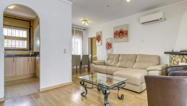 Casa de 4 quartos em Castelló d'Empúries com piscina privada e jardim - Foto 3