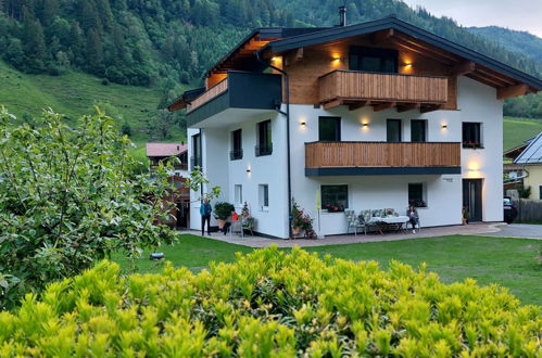 Photo 22 - Appartement de 1 chambre à Fusch an der Großglocknerstraße avec jardin et vues sur la montagne