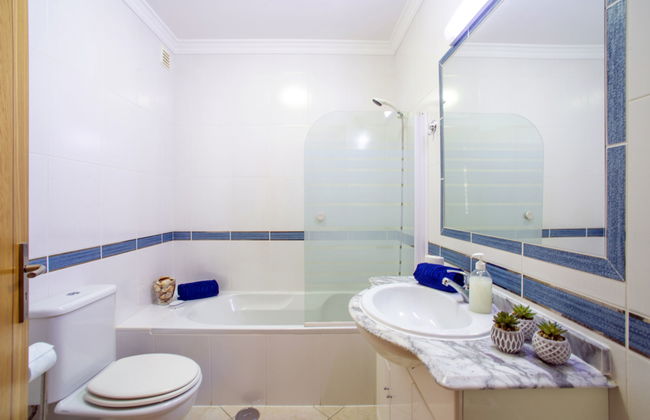 Apartamento de 2 quartos em Albufeira com piscina e jardim - Foto 28
