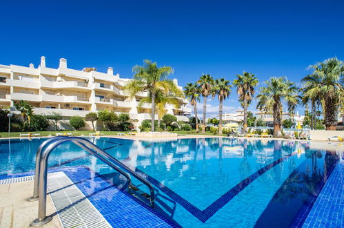 Photo 29 - Appartement de 2 chambres à Albufeira avec piscine et jardin