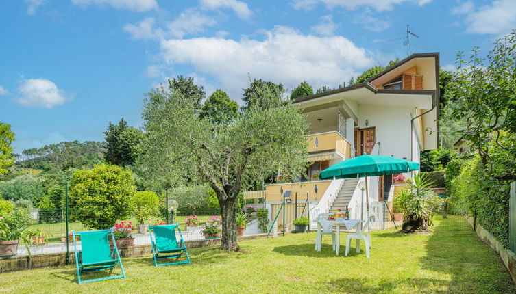 Photo 1 - Appartement de 3 chambres à Massarosa avec jardin et terrasse