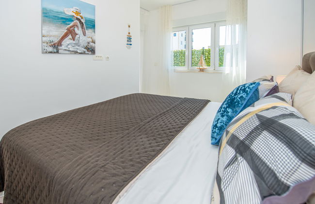 Apartamento de 3 quartos em Seget com piscina e terraço - Foto 18