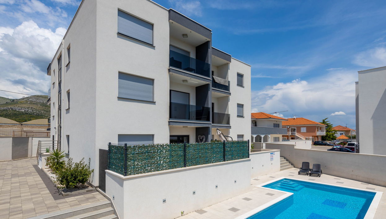 Apartment mit 3 Schlafzimmern in Seget mit schwimmbad und terrasse - Foto 1