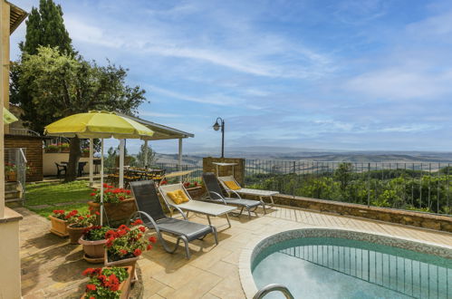 Photo 2 - Maison de 5 chambres à Montaione avec piscine privée et jardin