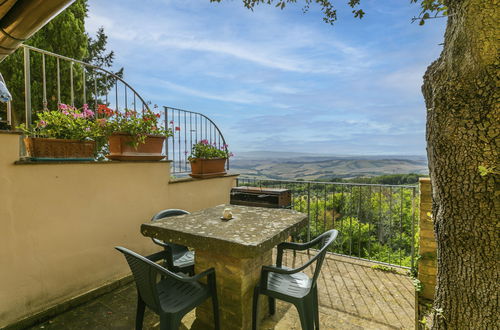 Photo 78 - 5 bedroom House in Montaione with private pool and garden