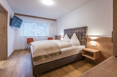 Foto 9 - Appartamento con 3 camere da letto a Hippach con terrazza e vista sulle montagne