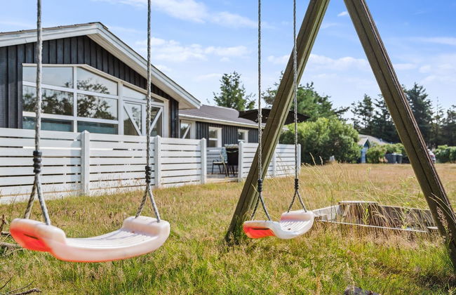 Casa de 4 quartos em Løkken com piscina privada e terraço - Foto 8
