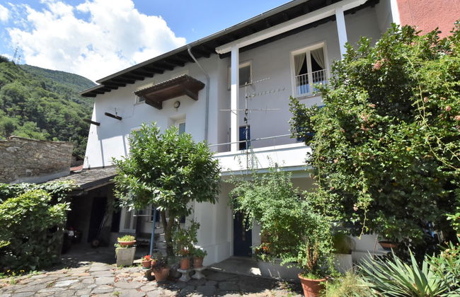 Casa de 3 quartos em Cosio Valtellino com jardim e terraço - Foto 1