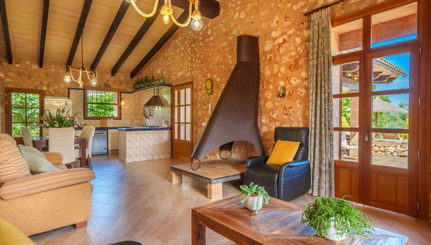 4 bedroom House in Felanitx with private pool and garden - Photo 5