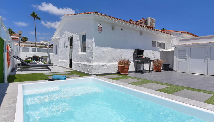 Photo 1 - 2 bedroom Apartment in San Bartolomé de Tirajana with private pool and garden