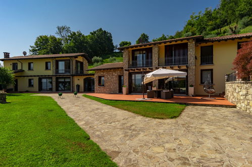 Foto 73 - Casa de 7 quartos em Corte Franca com piscina privada e vista para a montanha