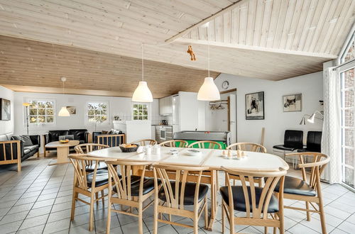 Foto 39 - Casa de 6 quartos em Ringkøbing com piscina privada e terraço