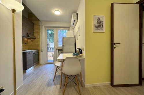 Foto 9 - Apartamento de 1 quarto em Roma com jardim