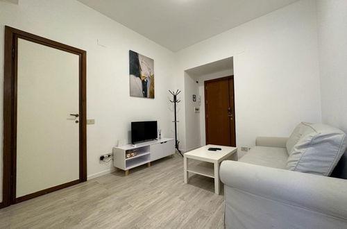 Photo 10 - 1 bedroom Apartment in Rome with garden