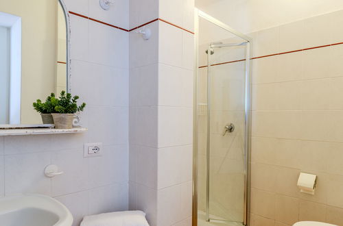 Foto 19 - Apartamento de 1 quarto em Musso com piscina e jardim