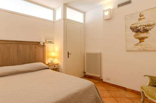 Foto 4 - Appartamento con 1 camera da letto a Musso con piscina e vista sulle montagne