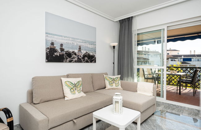 Appartamento con 2 camere da letto a Marbella con piscina e giardino - Foto 4