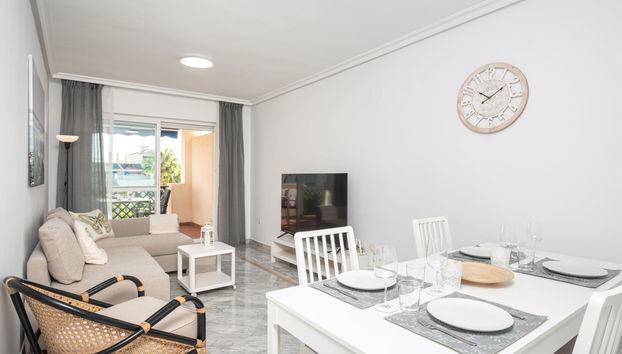 Appartamento con 2 camere da letto a Marbella con piscina e giardino - Foto 3