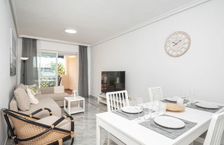 Foto 3 - Apartamento de 1 habitación en Marbella con piscina y vistas al mar