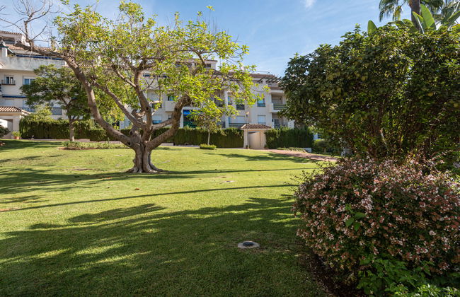 Appartamento con 2 camere da letto a Marbella con piscina e giardino - Foto 26