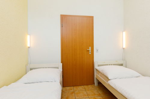 Foto 15 - Appartamento con 2 camere da letto a Zinnowitz con terrazza e vista mare