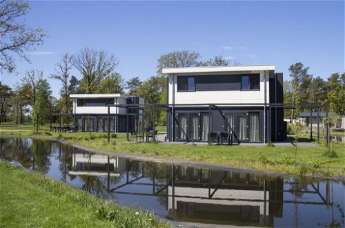 Foto 17 - Casa con 5 camere da letto a IJhorst con piscina e terrazza