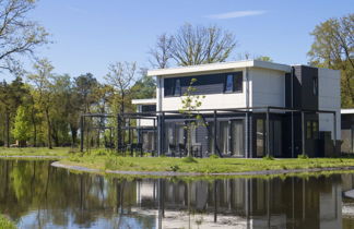 Photo 1 - Maison de 5 chambres à IJhorst avec piscine et terrasse