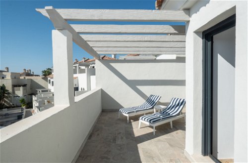 Foto 22 - Casa de 3 habitaciones en Estepona con piscina y vistas al mar