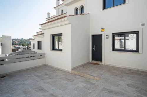 Photo 24 - Maison de 3 chambres à Estepona avec piscine et terrasse