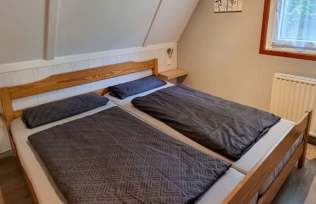 Casa de 4 quartos em Bad Arolsen com jardim e terraço - Foto 9