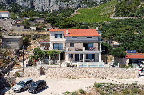 Foto 2 - Appartamento con 3 camere da letto a Hvar con piscina privata e terrazza