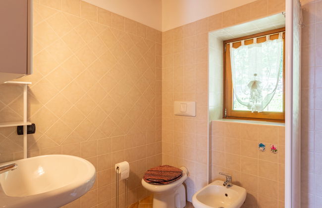 Apartment mit 2 Schlafzimmern in Sorico mit garten - Foto 14