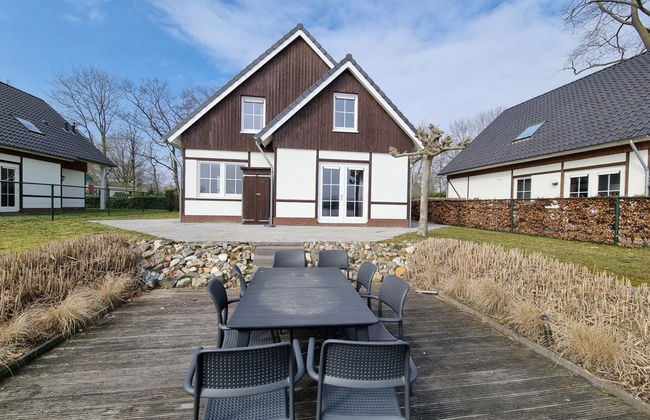 Casa de 5 quartos em Susteren com piscina e terraço - Foto 1