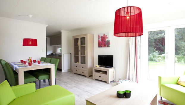 Casa de 3 quartos em Noord-Scharwoude com piscina e jardim - Foto 2