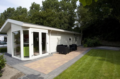 Photo 7 - Maison de 2 chambres à Noord-Scharwoude avec piscine et jardin