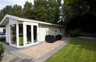 Foto 1 - Casa de 2 quartos em Noord-Scharwoude com piscina e jardim