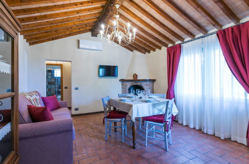 Photo 21 - 1 bedroom House in Castagneto Carducci with swimming pool and sea view