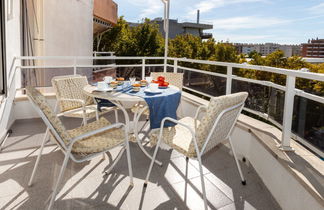 Photo 2 - Appartement de 3 chambres à Salou avec piscine et vues à la mer